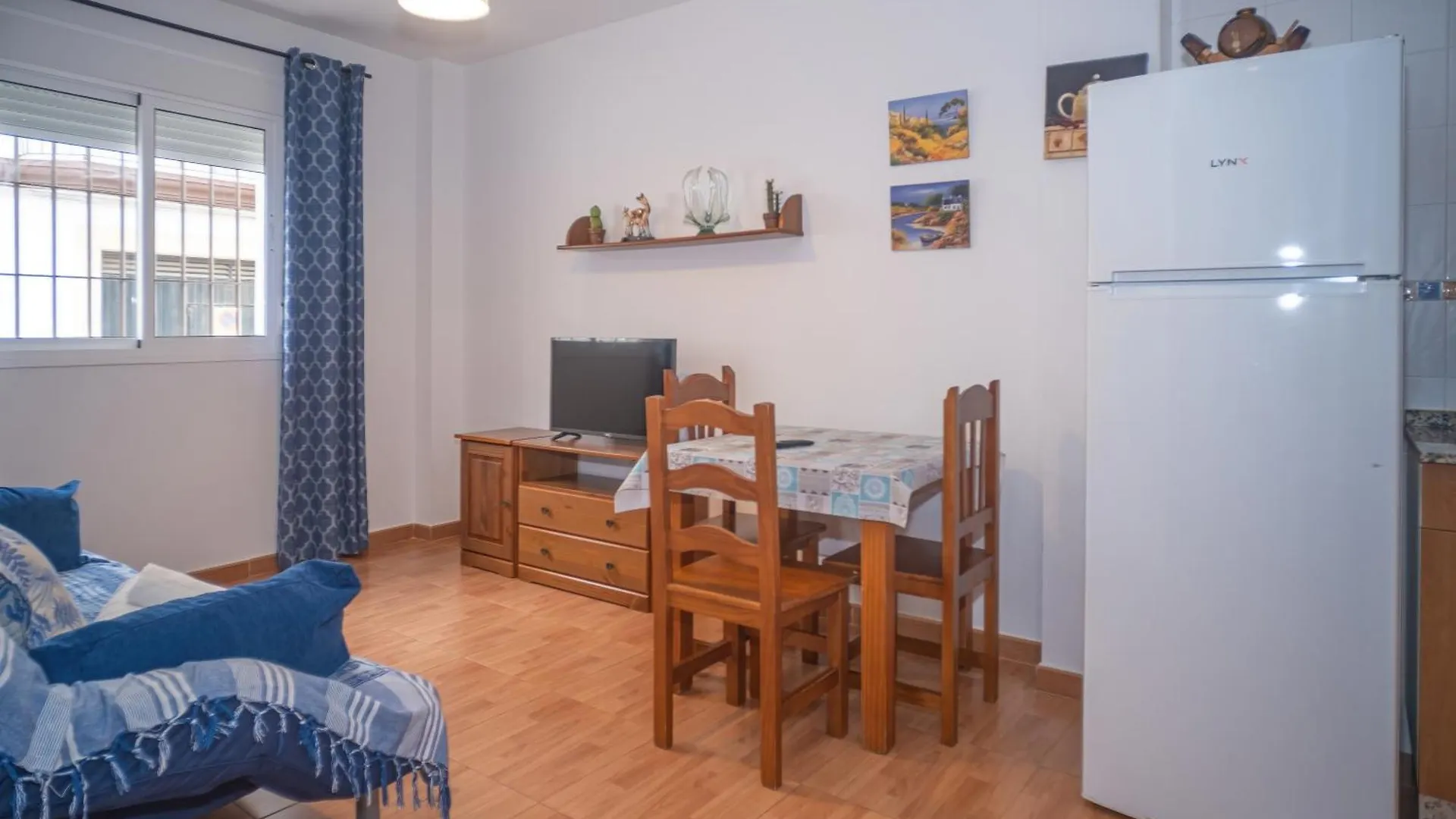 Apartamentos Tranquilos Conil Facil Aparcamiento Conil De La Frontera 0*,  Spain