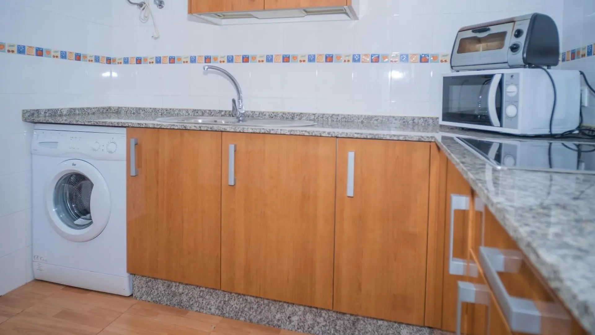 Apartamentos Tranquilos Conil Facil Aparcamiento Conil De La Frontera Apartment